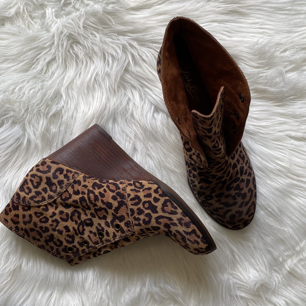 Lucky Brand Suede Leopard Wedge Booties Size 7